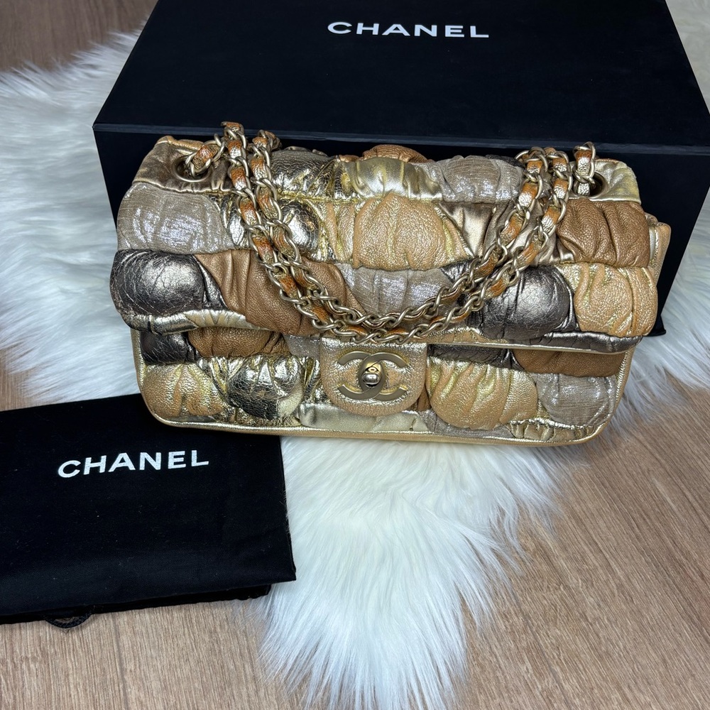 🤎RARE✨ Chanel Gold Bubble Quilt Bag ✨🤎 - Picture 11 of 17